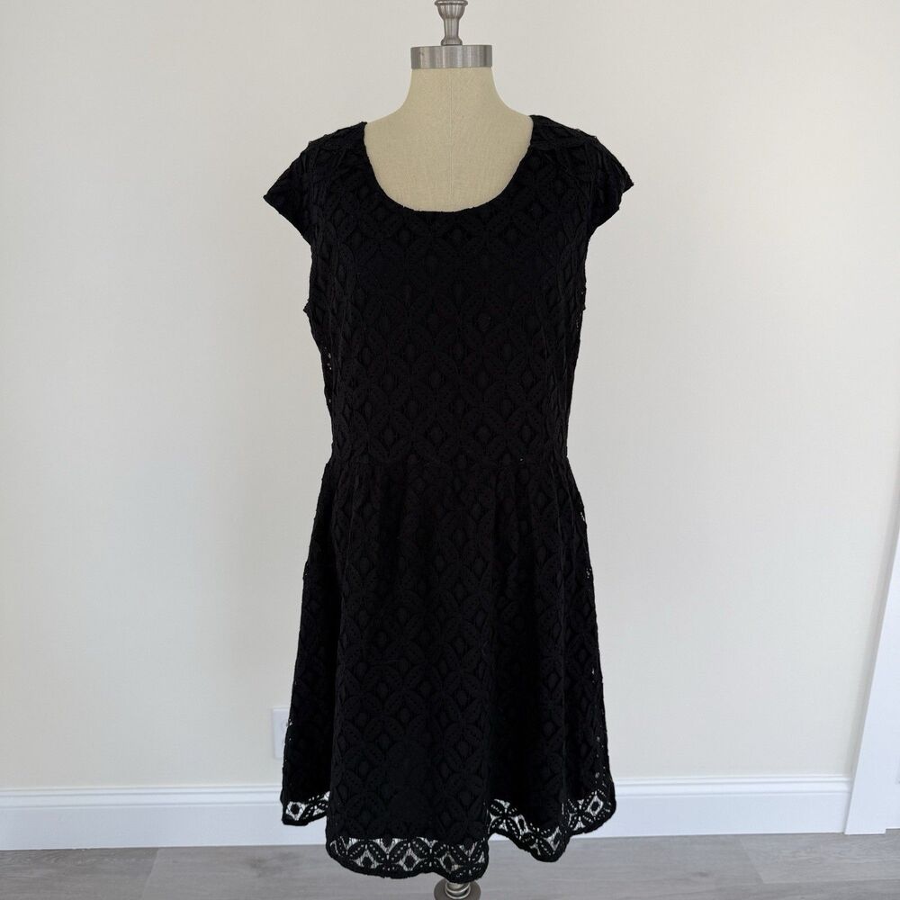 Garnet Hill Dress Womens Sz 14 Black Sleeveless Crochet Lace Sheath Cotton Lined